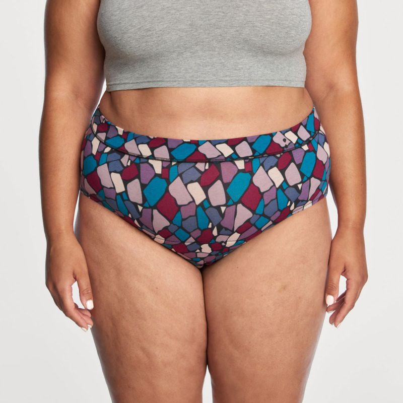 front view of everyday comfort hiwaist in multicolor print